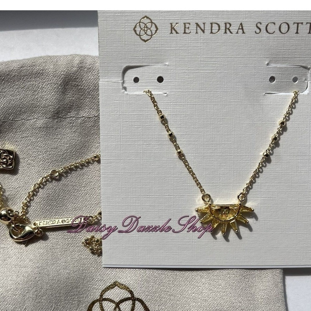 ☀️Kendra Scott Samantha Sun Gold plated Necklace Yellow Opalscent Resin☀️